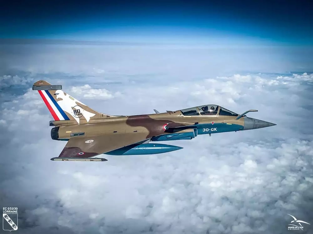 Rafale peint pour les 80 ans de l'EC 3/30 Lorraine.