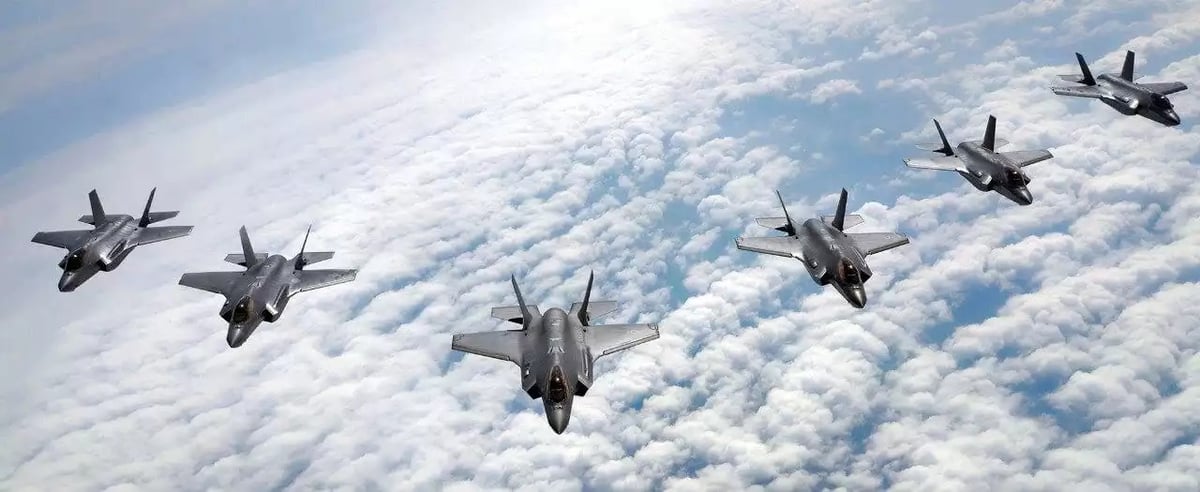 F-35A Six Ship-1.jpg.pc-adaptive.full.medium